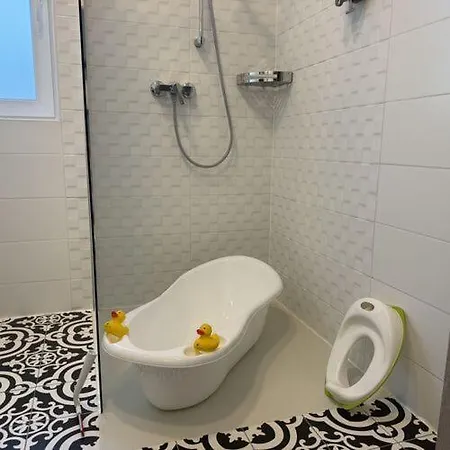 Feher Lotusz Apartmanhaz * Balatonfoldvar